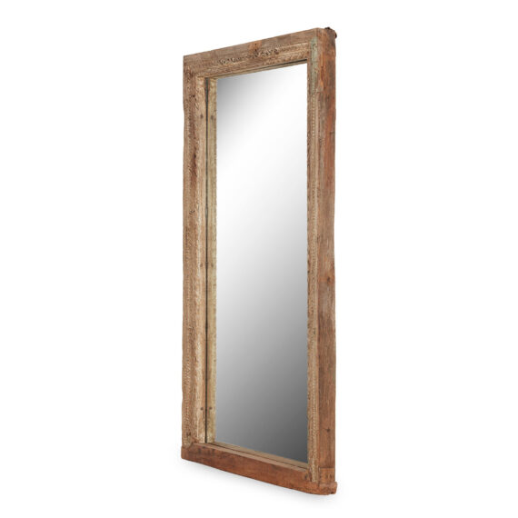 Mirrors wooden frame.